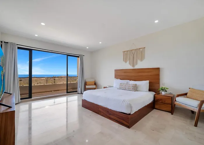 Ferienhaus Stunning & Beautiful House With Private Pool